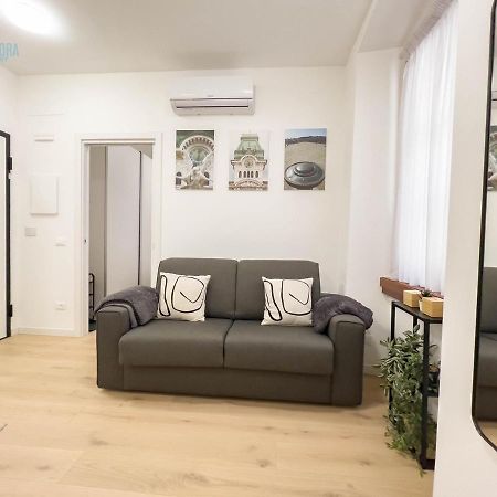 Apartmán Piazza Della Borsa 3C Tirabora Short Rent Terst Exteriér fotografie