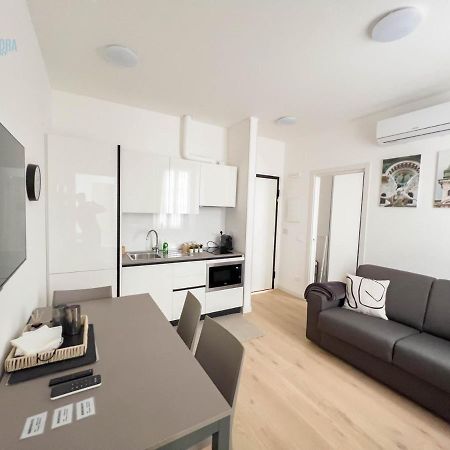 Apartmán Piazza Della Borsa 3C Tirabora Short Rent Terst Exteriér fotografie