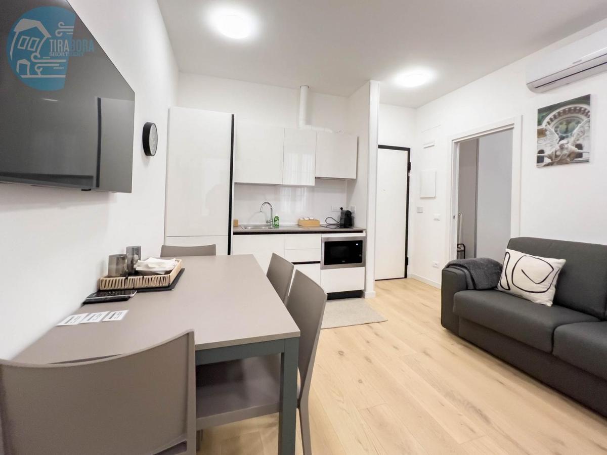 Apartmán Piazza Della Borsa 3C Tirabora Short Rent Terst Exteriér fotografie